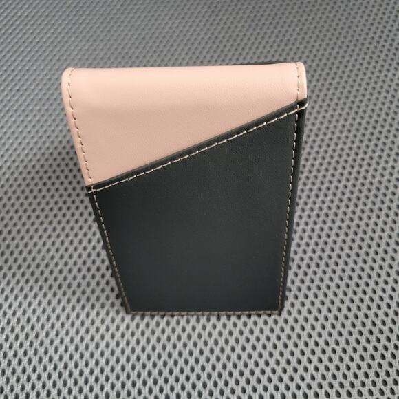Forrest & Harold Slim RFID Money Clip Wallet in Top Grain Leather in gray pink - Picture 9 of 9